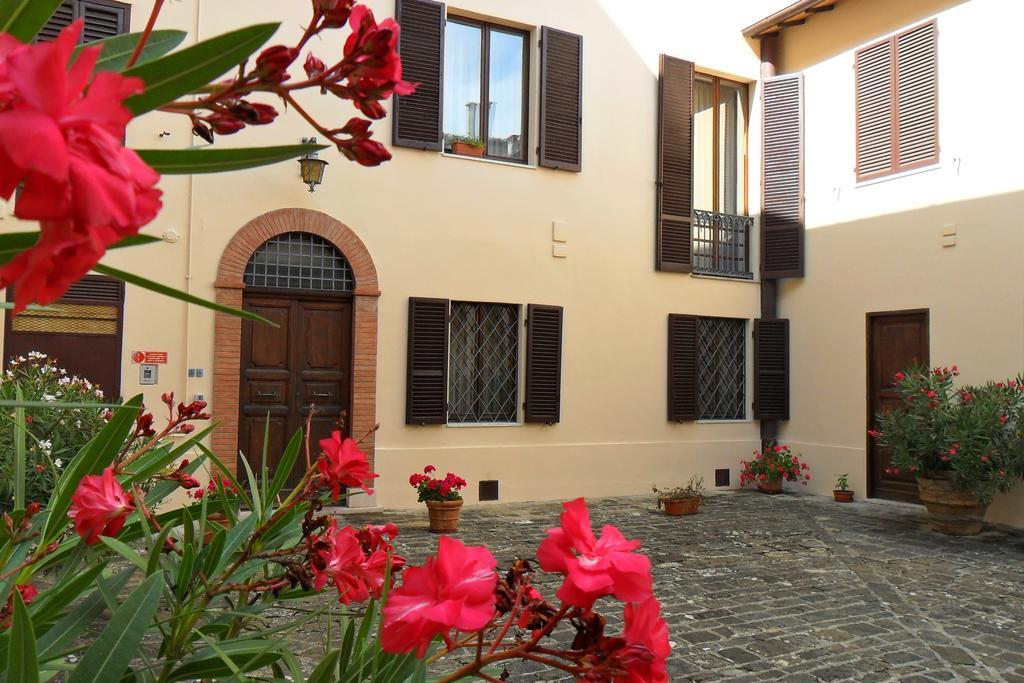 Agriturismo Montecorona Umbertide Buitenkant foto